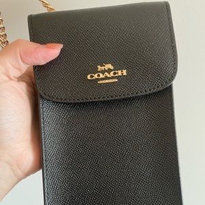 Phone crossbody bag